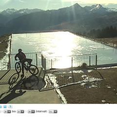 e1242264-8af7-438f-8618-1fcbdd2c2dde